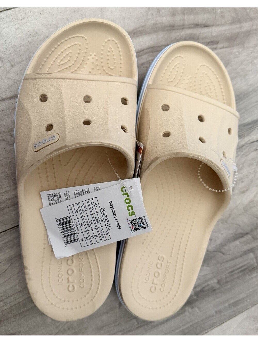 New CROCS Women's 9 Bayaband Vanilla Cream /Blue Raised Crocs Logo Slide Sandals